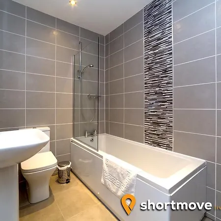 Shortmove | The Mint Apartment Birmingham